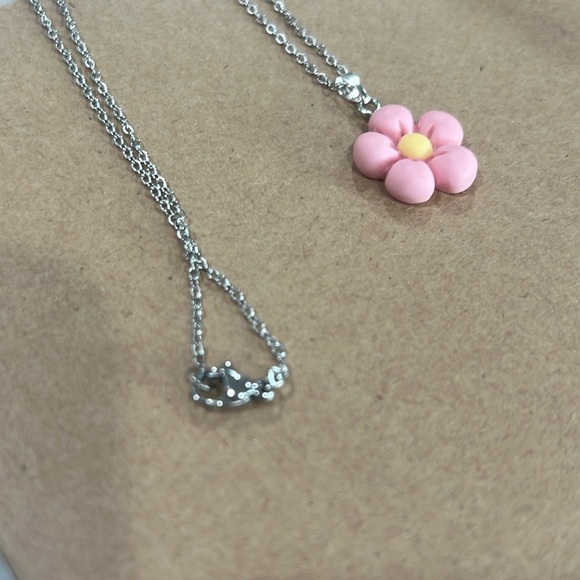 Pink Flower Pendant Necklace - Picture 2 of 4
